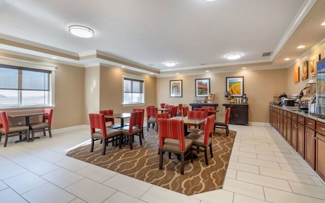 Comfort Inn Hebron-Lowell Area