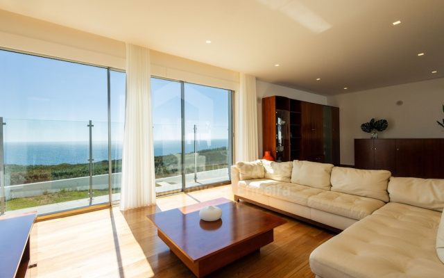 Villa das Palmeiras by Acasadascasas