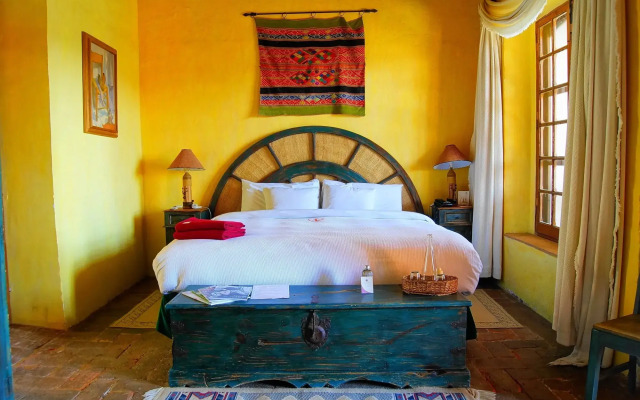 Hacienda Sepulveda Hotel & SPA