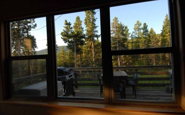Canyon House at Trails End