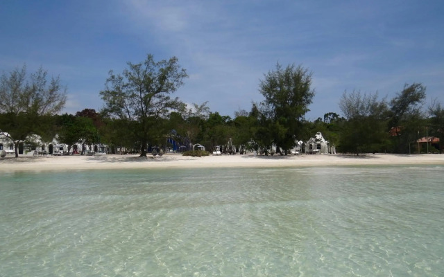 Moonlight Resort