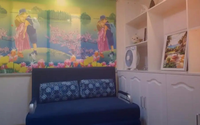 Railway Station Splendid Elegant Apartment