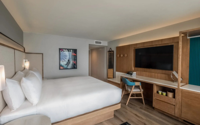 Crowne Plaza Resort Guam by IHG