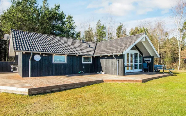 6 Person Holiday Home in Hojslev-by Traum