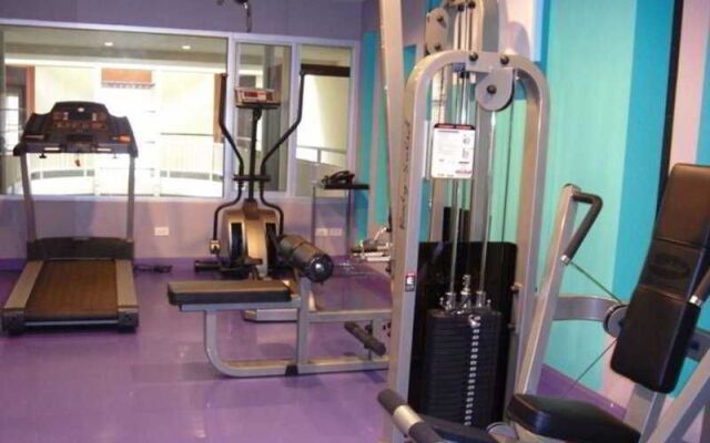 Sarasinee All Suites Apartment & Hotel