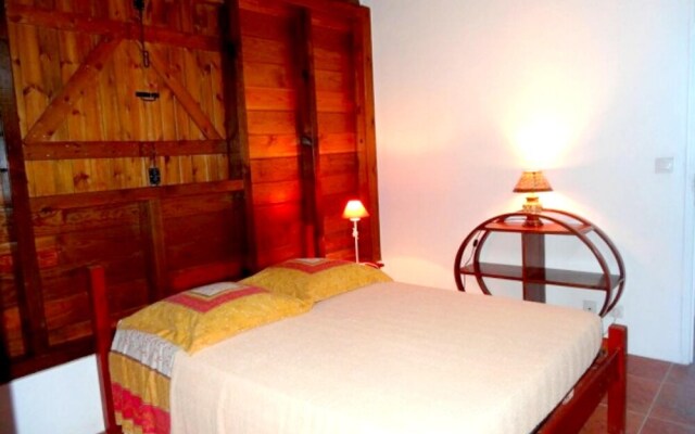 House With 3 Bedrooms in Anse-bertrand, With Enclosed Garden and Wifi