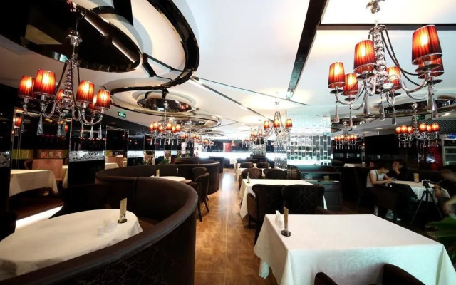 Chonpines Hotel (Shijiazhuang TV Wanda store)