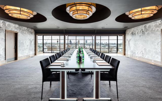 Radisson Blu Hotel, London Leicester Square