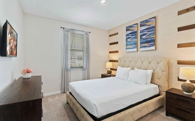 1512 Nassau Point Trail