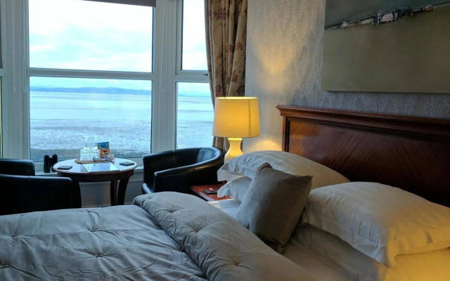 Broadwater Guest House