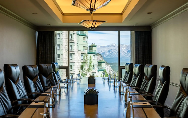 Rimrock Resort Hotel Banff by Accor