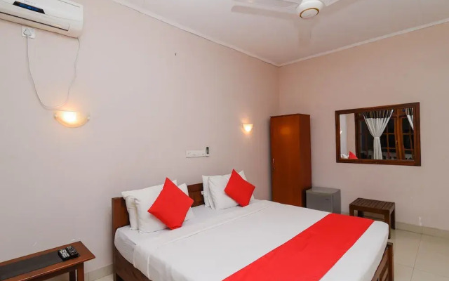 OYO 463 Emerald Breeze