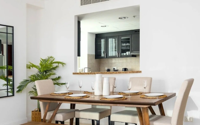 Marina View Towers by LUX Holiday Home