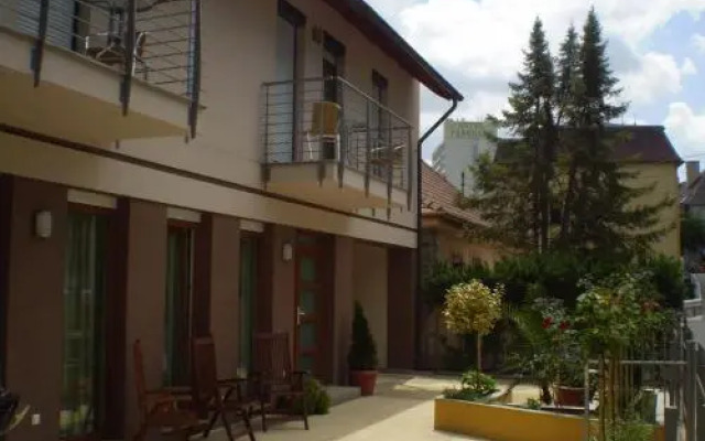 Mary Apartmanház Hévíz