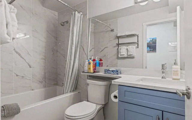 Skyline 205 Mountain View Townhouse-AC-Heated Pool-Hot Tub