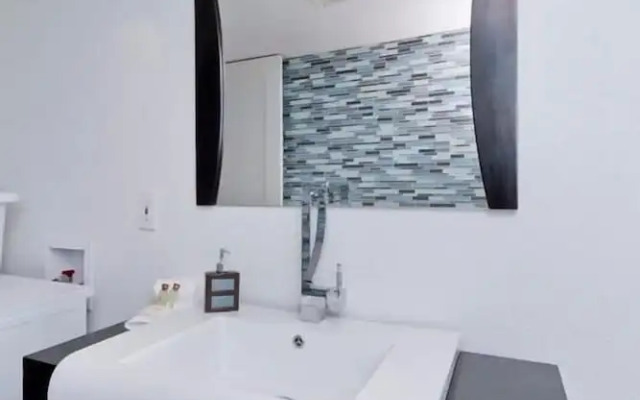Old School By Signature Vacation Rentals