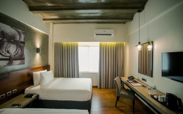 Double M Hotel