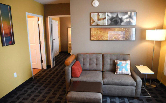 TownePlace Suites Lawrence Downtown