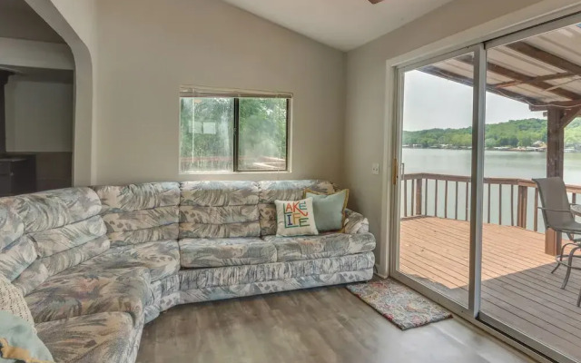 Lakefront Versailles Vacation Rental w/ Dock!