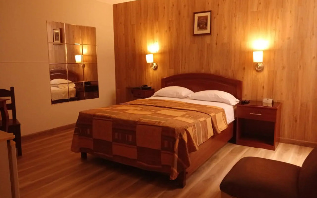 Asturias Inn