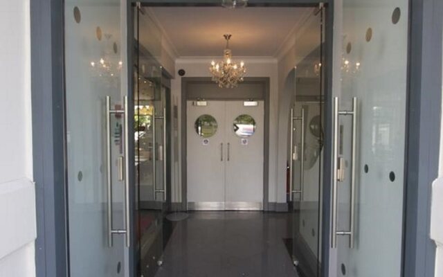 Pembury Hotel