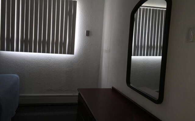 Surf 16 Motel