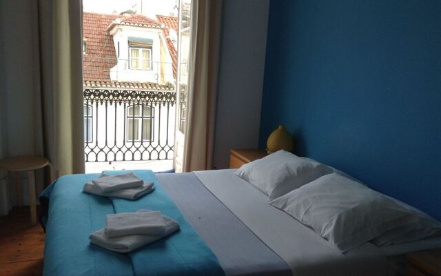 Lisbon RiverView Hostel