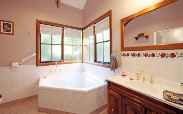 Glenview Retreat Luxury Bed & Breakfast