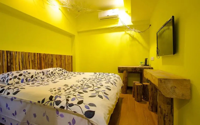 Qingdao Hometree Hostel