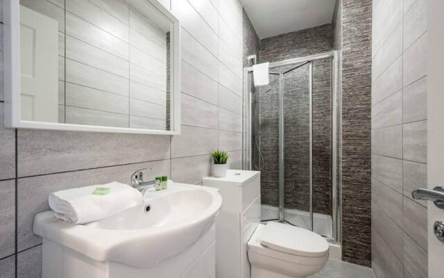 Host Apartments Picasso s Place II