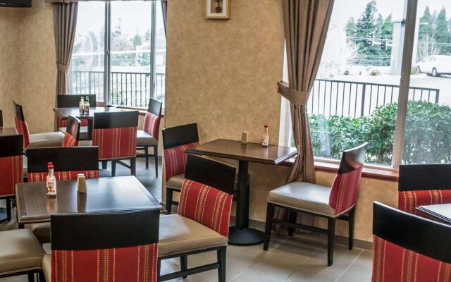 Comfort Suites Portland Southwest
