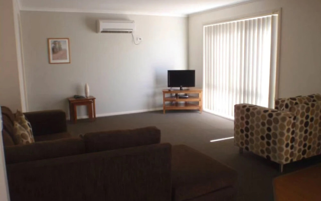 Kennedy Holiday Resort