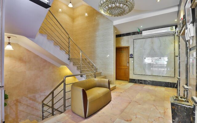 OYO 205 Golden Jwan Furnished Apartments 1