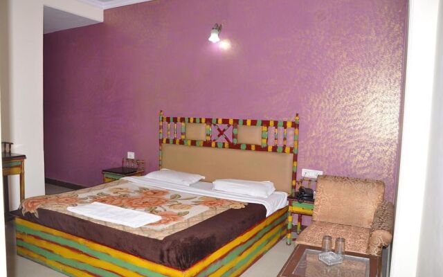 Hotel Ivory Palace