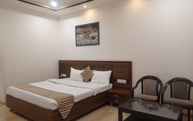 Sun Stone Hotel & Club