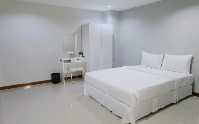S44ROOM