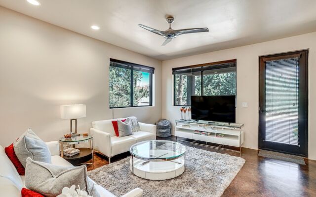 Mountain-view Patio: Sedona Suite Near Trails