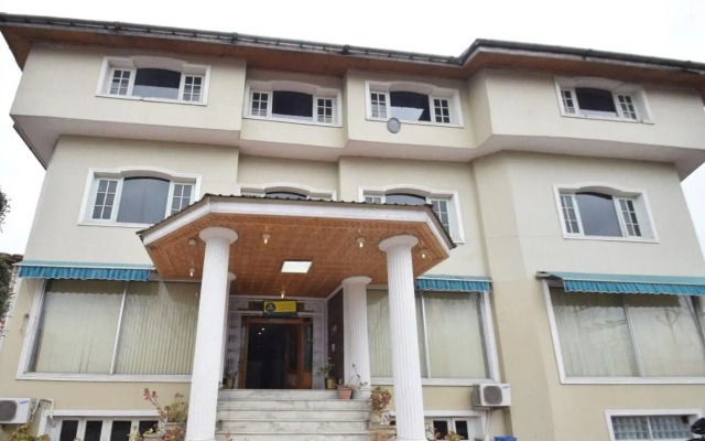 OYO 4642 Hotel Nishat View