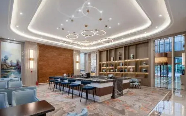 Heng Qin Qian Yuan Hotel