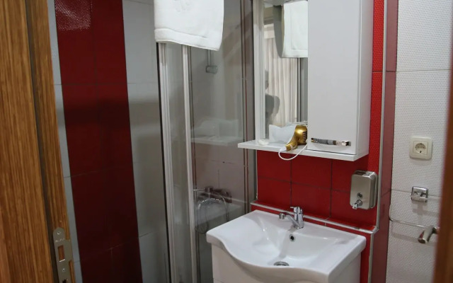 Artist Rooms Suites