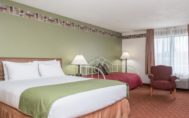 Days Inn And Suites Wausau