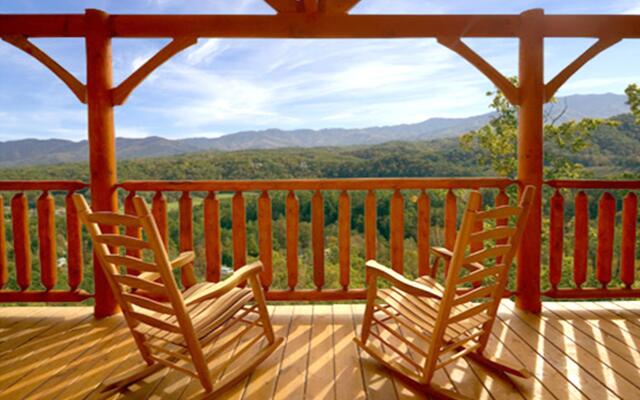 Above the Tree Tops (#49) Holiday home