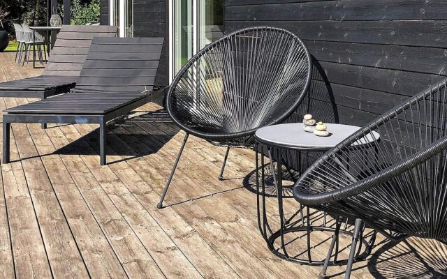 Lavish Holiday Home in Glesborg With Whirlpool