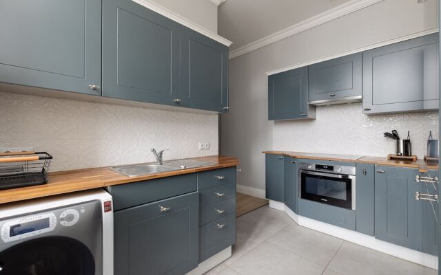 Luxury Apartment in Szczecin by Renters