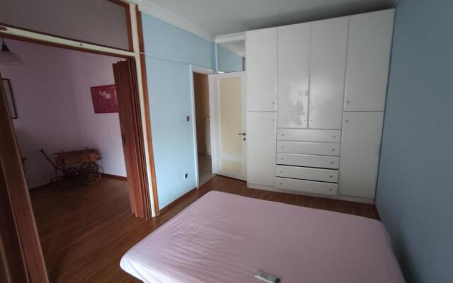 Xanthi's Central Apartment