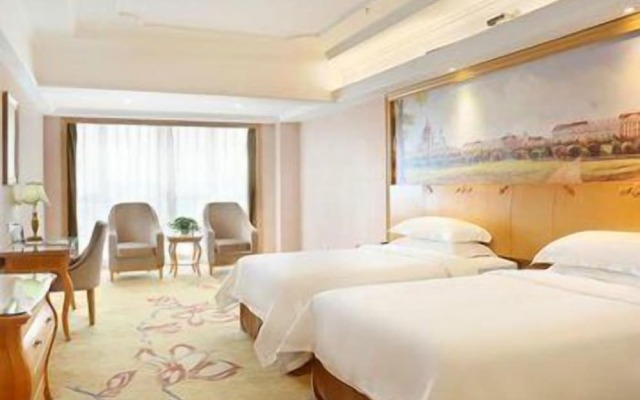 Vienna International Hotel