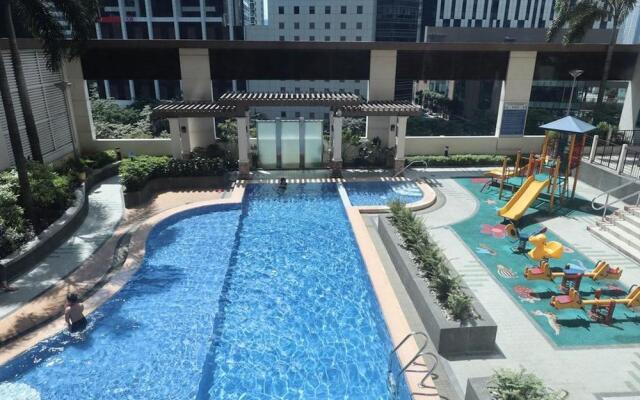 McKinley Park Residences
