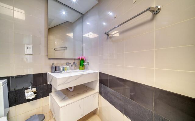 The Lofts West - 705- DT