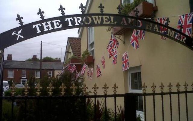 Trowel And Hammer Inn