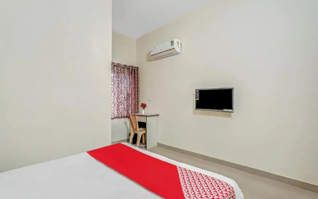 OYO Flagship 703044 Gn Nelli Rooms